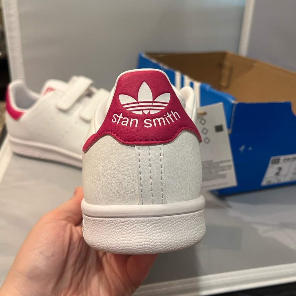 NIB Adidas Sz 2 Kids Pink Stan Smith Comfort Closure Velcro Sneaker Shoes R $70! - Picture 10 of 14